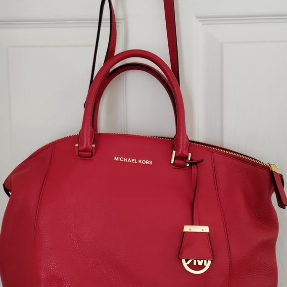 Michael Kors Large Riley 🎒 Red Purse - Picture 9 of 14